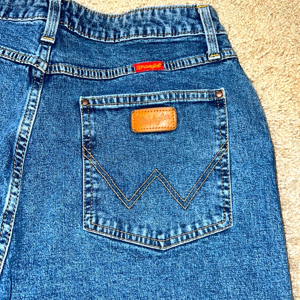 Vintage Wrangler Jeans For Women View 3